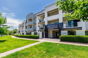 Century 44, Kingston